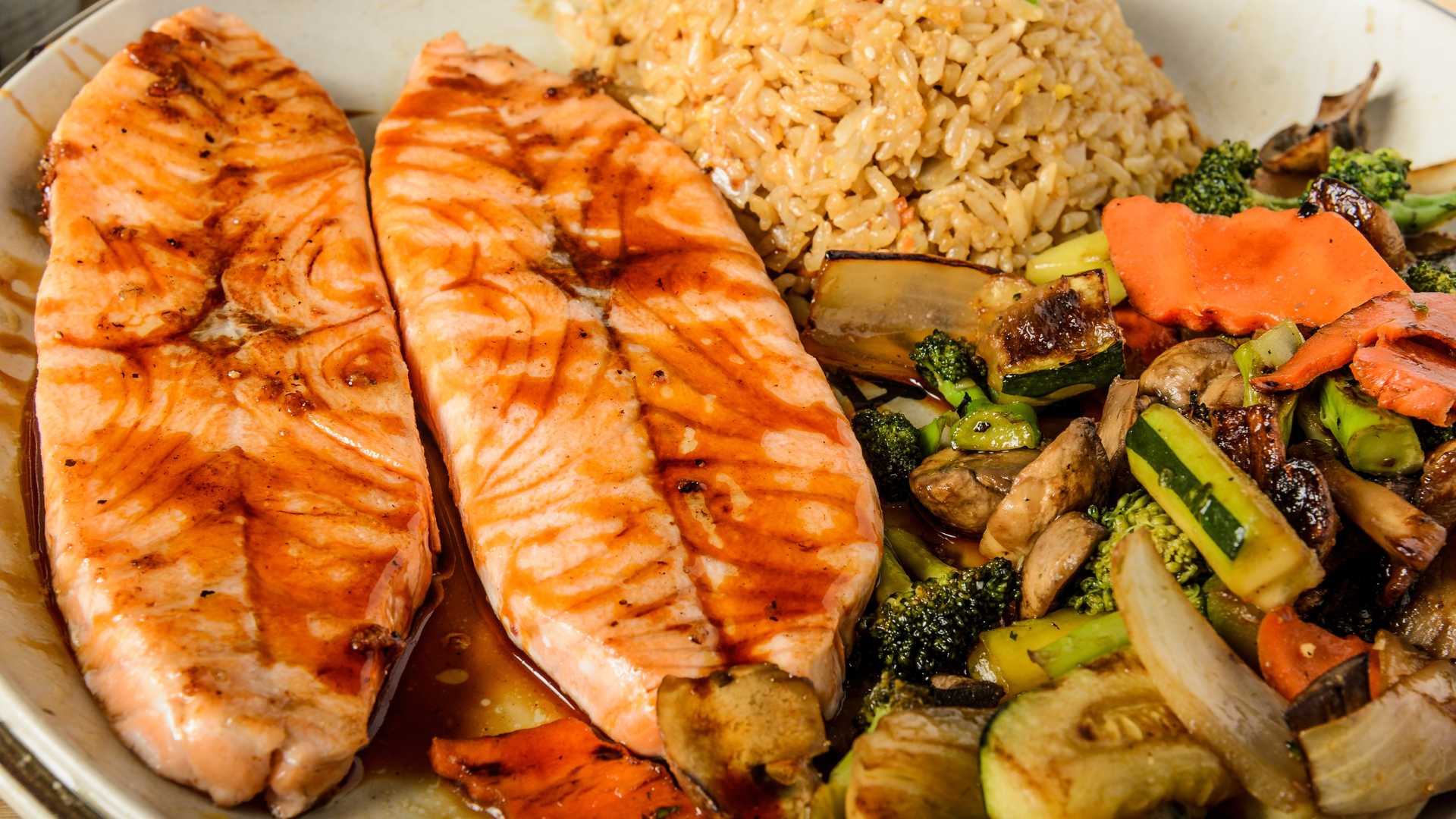 hibachi-salmon-complete-dinner-Shinto-Japanese-Restaurant-Lafayette-LA